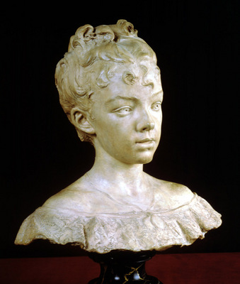 Bust of a young girl