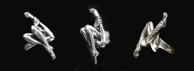 Giger 5 BIOMECHANOID RING sterling silver 4cm toe to toe