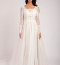 Invest in the trendiest full sleeves wedding dress!