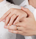 Nhẫn cầu hôn ra đời từ khi nào? Tại sao nhẫn cầu hôn thường là nhẫn kim cương?